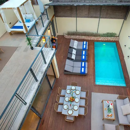 Owl Alvarez - Luxury Retreat In The Old Town Villa Pollenca