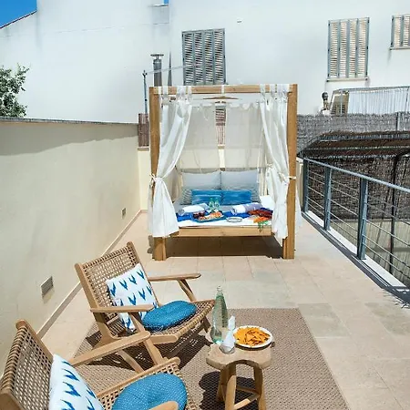 Villa Owl Alvarez - Luxury Retreat In The Old Town *